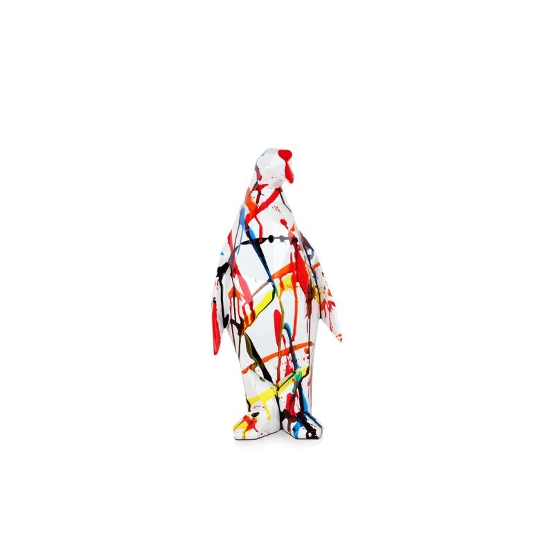 Sculpture décorative en résine de pingouin facetté multicolore ADM, design contemporain et original. Sculpture décorative en résine de pingouin facetté multicolore ADM, design contemporain et original.