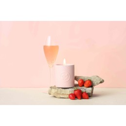 Bougie de massage Rose 220 ml - Fraises et champagne Taille unique Bougie de massage Rose 220 ml - Fraises et champagne Taille unique