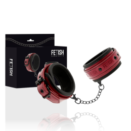 FETISH SUBMISSIVE DARK ROOM...